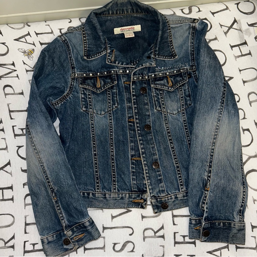 Donated ❌ Jean jacket